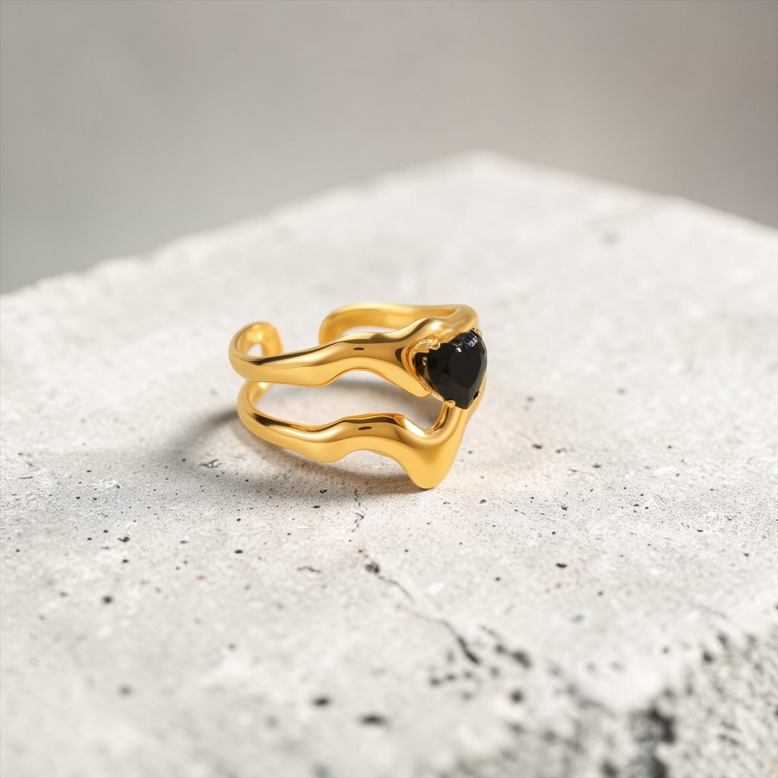 Black Zirkonium Ring