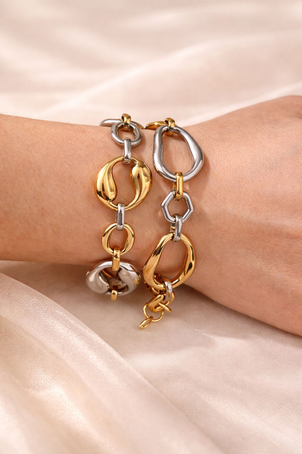 Dual Glow Chain