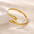 Hug Bracelet