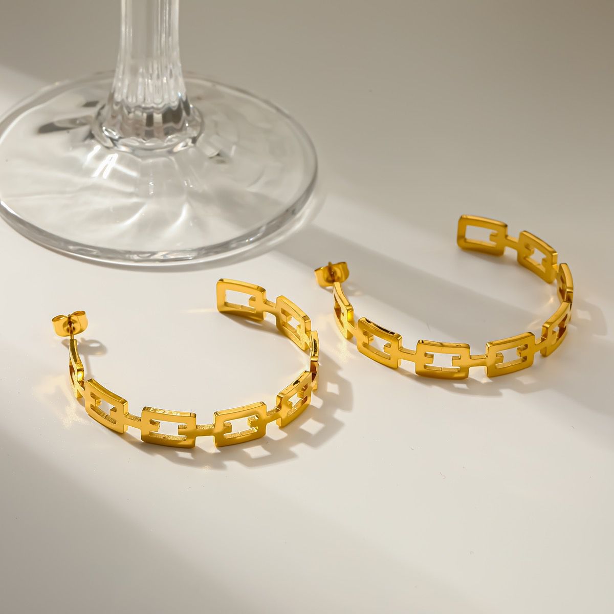 Link Hoops