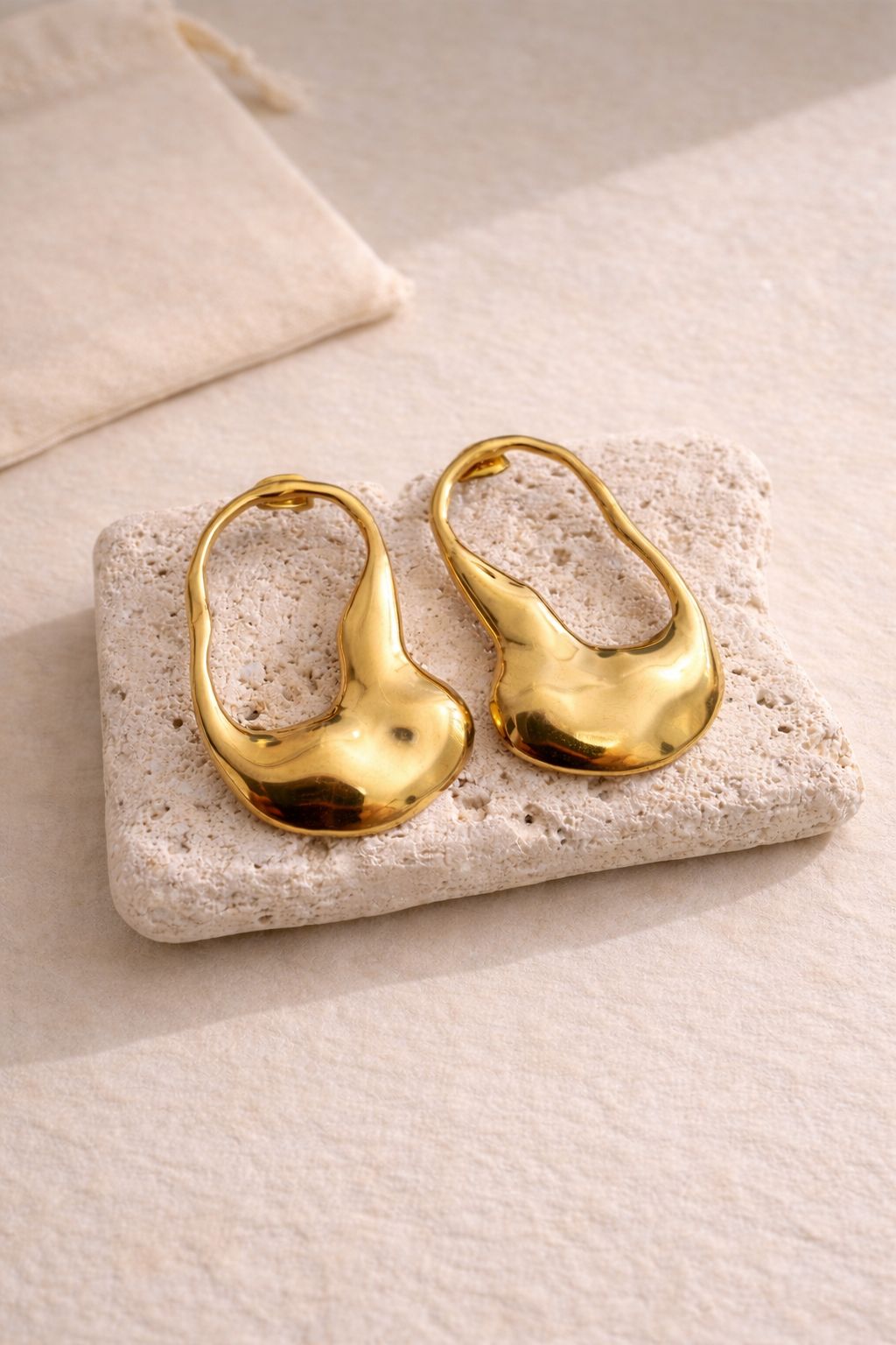 Liquid Hoops