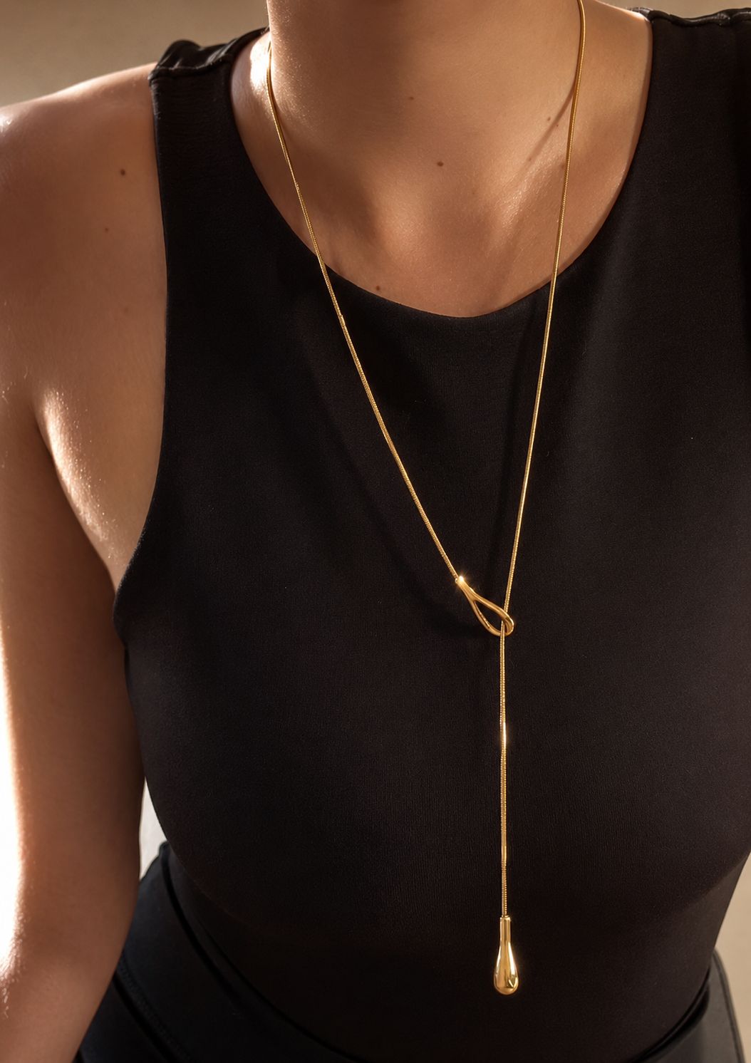 Velora Lariat