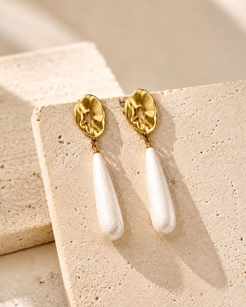 Serena Teardrop Earrings