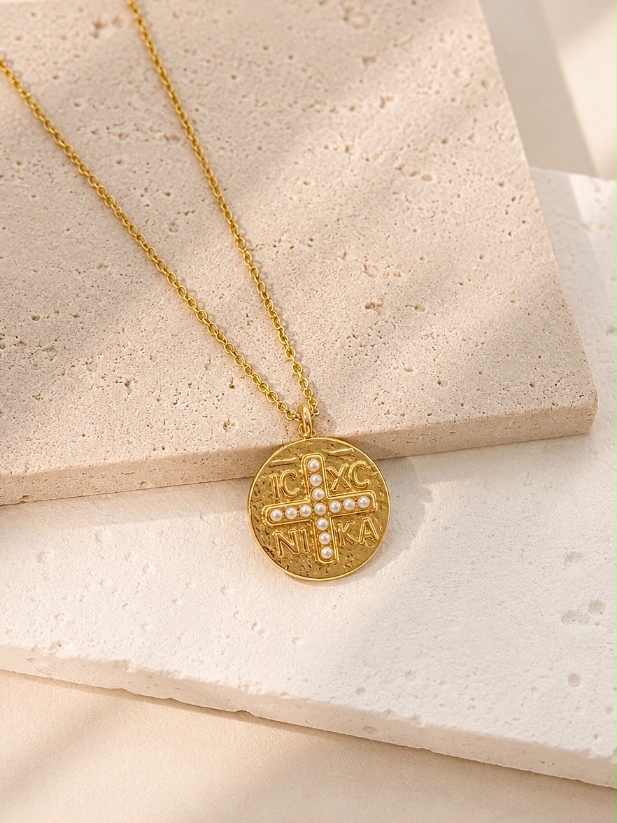 Constantinato Pearl Necklace