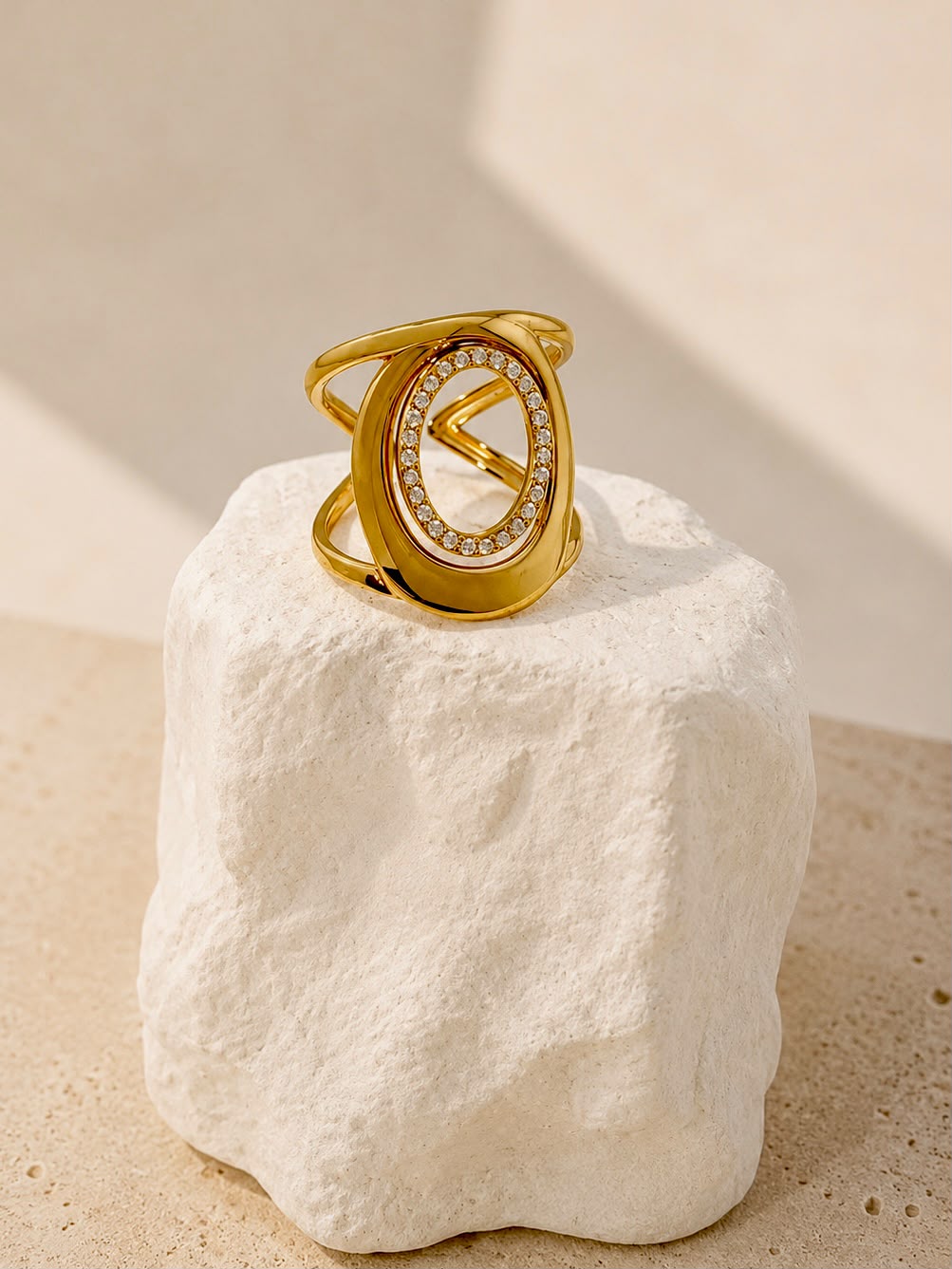 Orbit Halo Ring