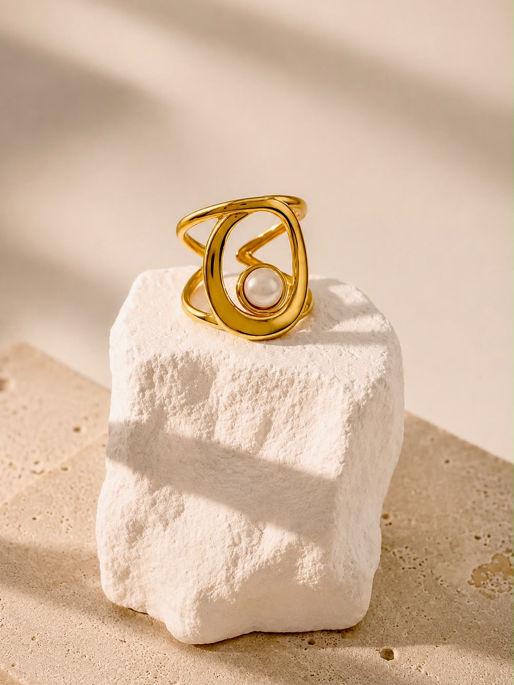 Serena Orbit Ring