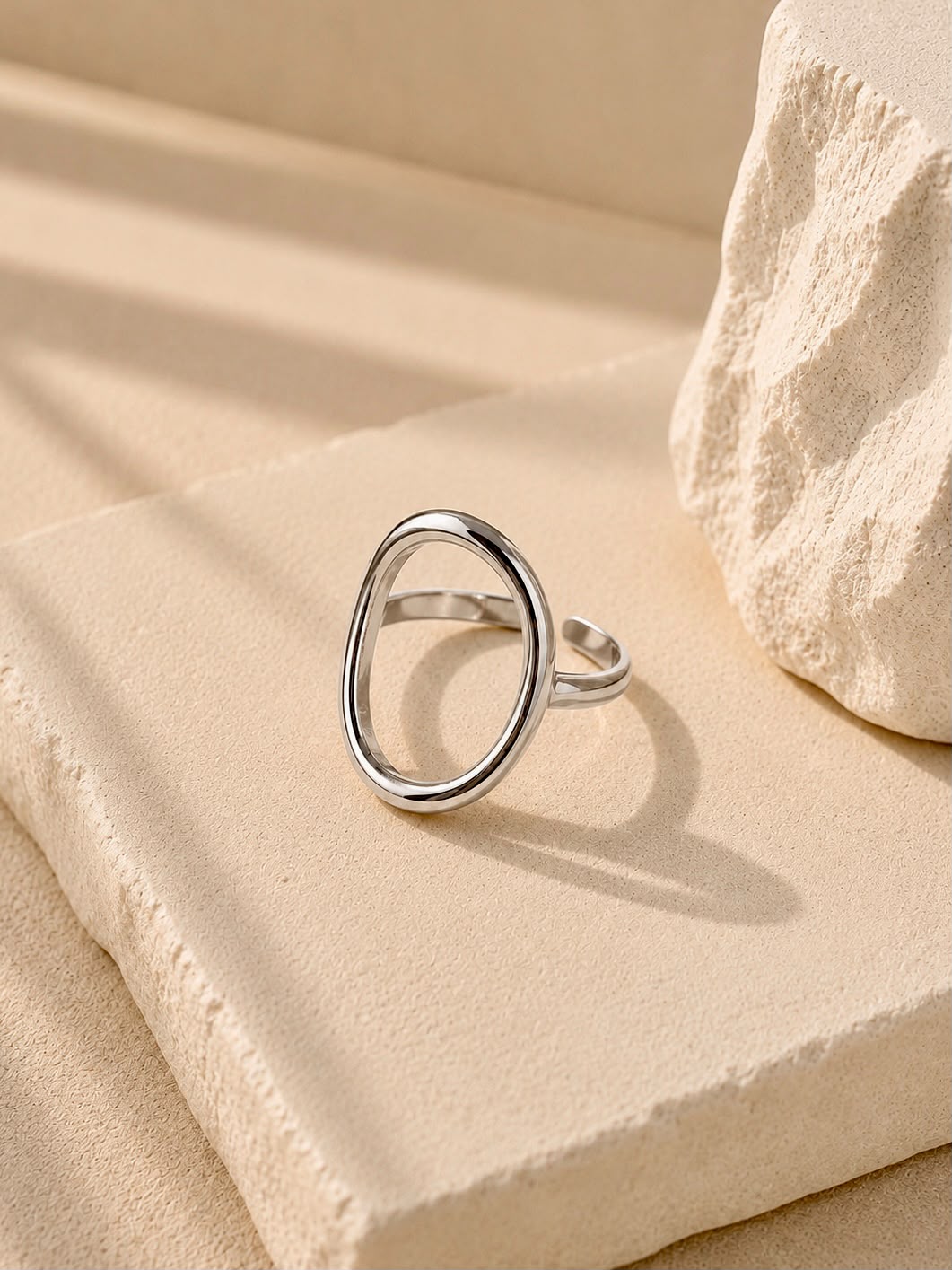Oval Frame Ring