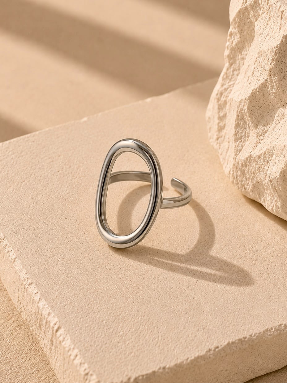 Bold Oval Ring
