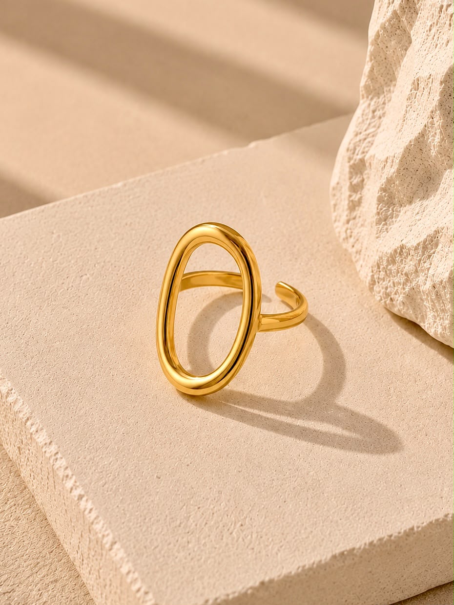 Bold Oval Ring