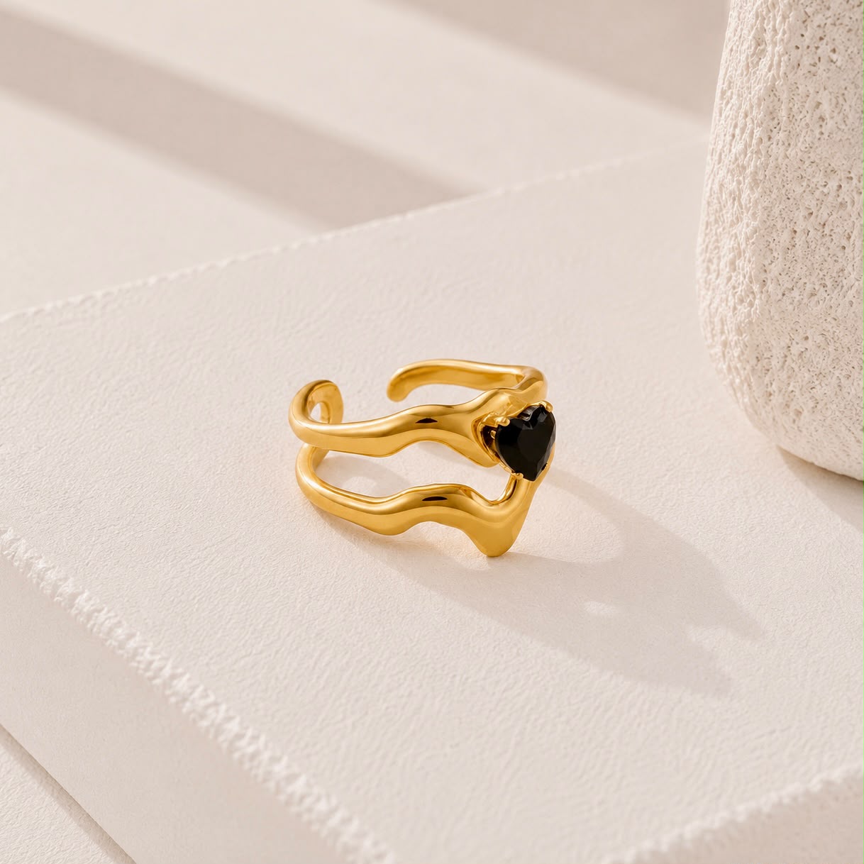 Black Zirkonium Ring
