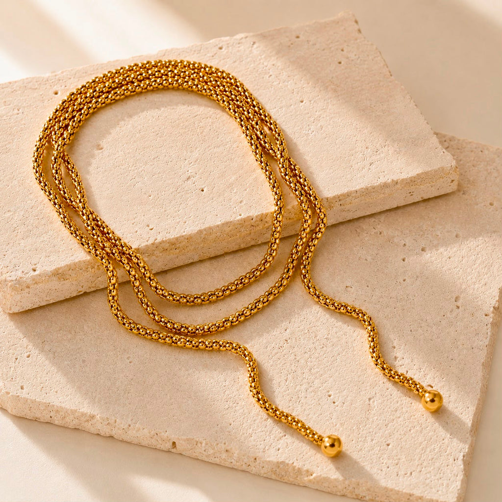 Versa Necklace