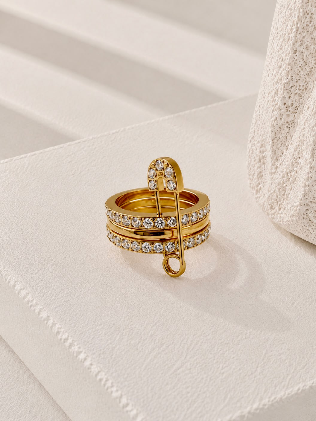 Pin Ring