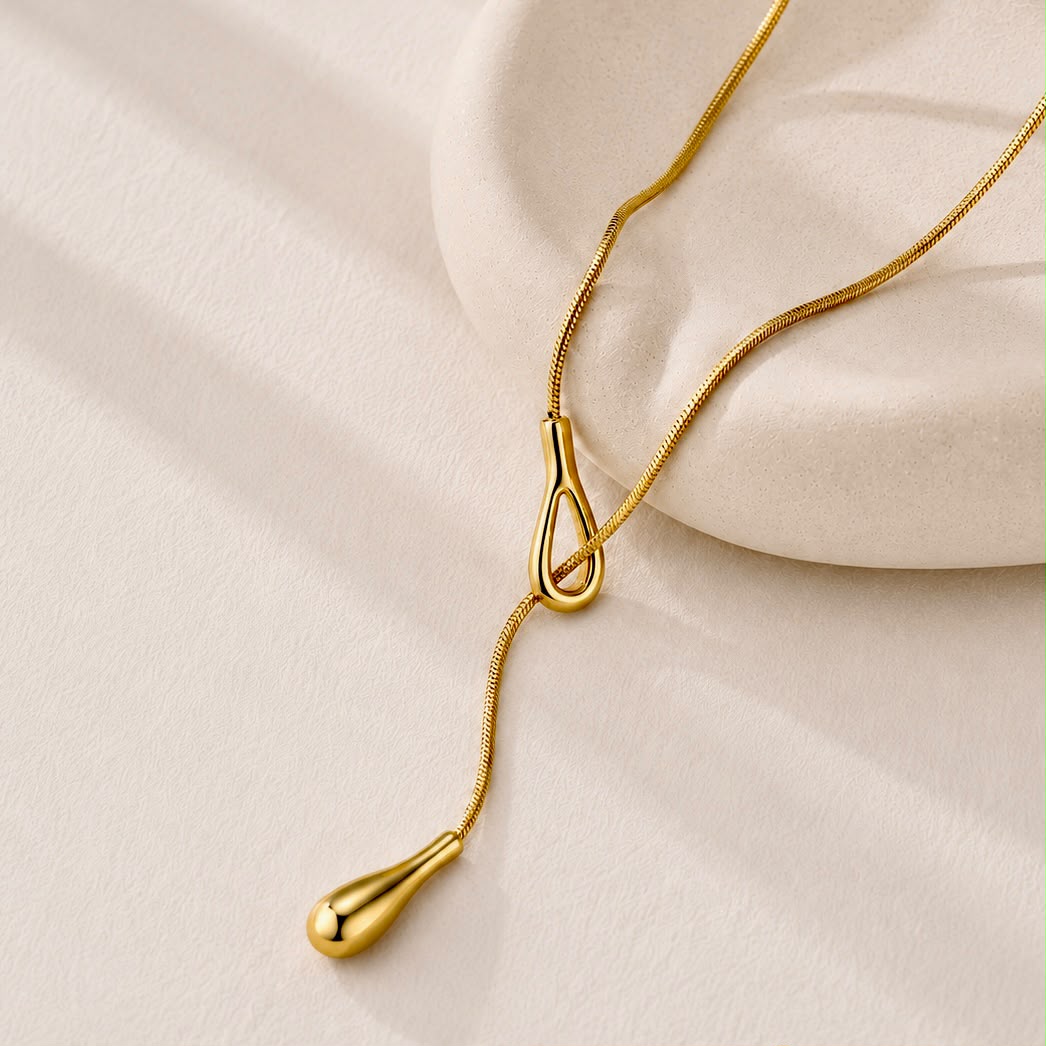 Velora Lariat