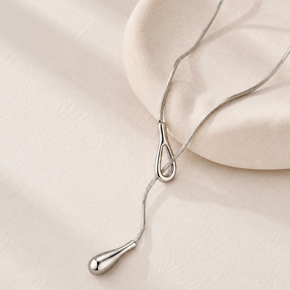 Velora Lariat